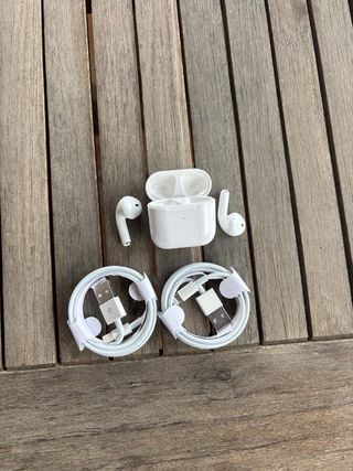 Airpods Bianchi con Cavo