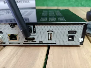 Iris 9700 HD 02 Receptor Satélite