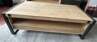 Mesa baja de centro madera y metal