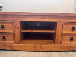 Mueble TV madera 1.30m