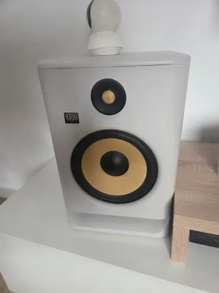 KRK Rokit 8 Monitor de Estudio Blanco