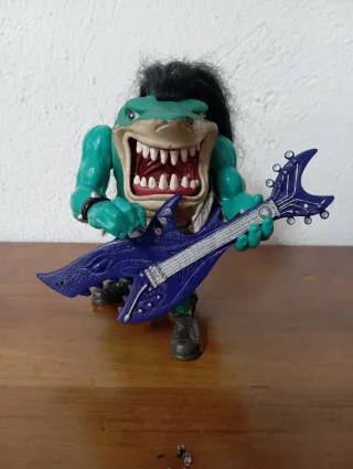 Street Sharks Figura Tiburón con Guitarra