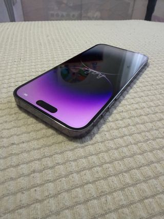 iPhone 14 Pro Max Morado
