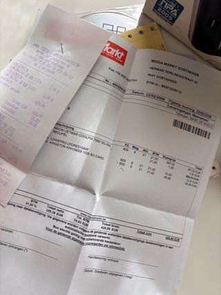 Cámara Nikon Coolpix 7900 Plata