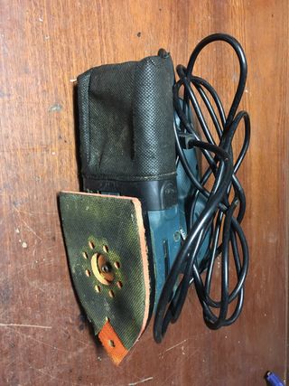 Lijadora BLACK DECKER