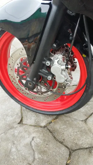 Kawasaki ZZR600