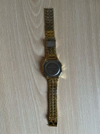 Reloj Romtimes Dorado Digital WR