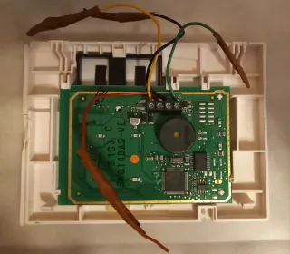 CENTRAL Y TECLADO ALARMA HONEYWELL