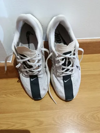 Zapatillas Nike Running Blancas Talla [Talla]