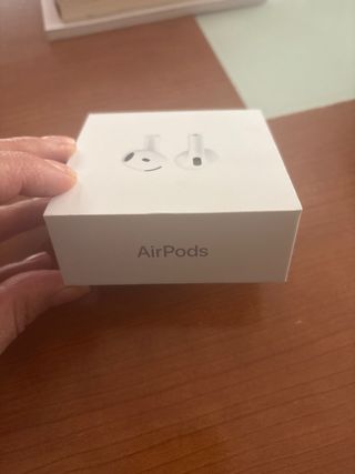 AirPods Apple nuovi bianchi