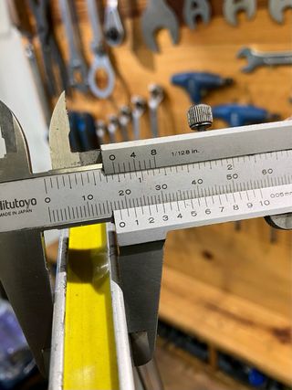 Roda de bicicleta estrada frente 28