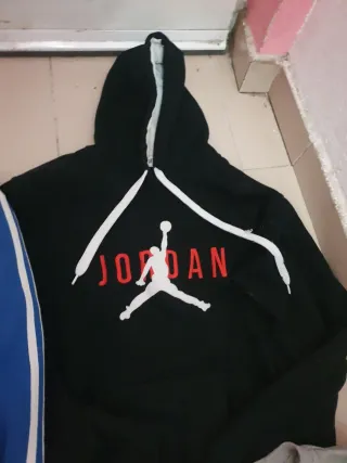 4 Jerseys Hombre talla S Nike,Tommy Hilfiger..