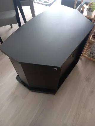 Regalo Mesa de TV negra curva