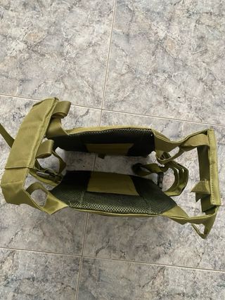Chaleco militar táctico verde con velcro
