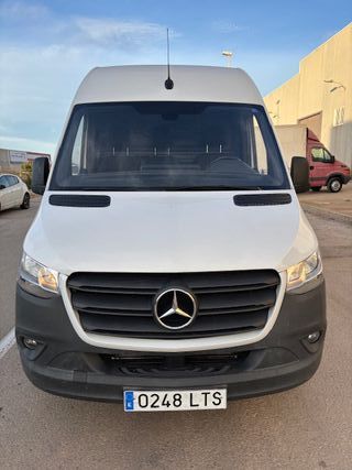 Mercedes-Benz Sprinter 2021