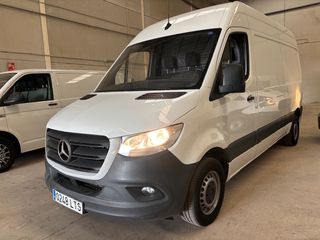 Mercedes-Benz Sprinter 2021