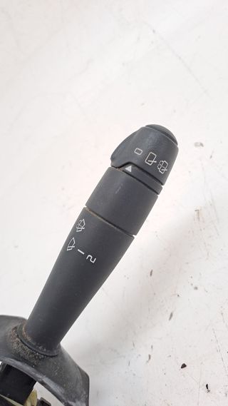 MANDO MULTIFUNCION DACIA LOGAN 696389