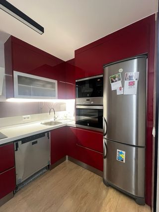 Cocina completa roja, como nueva