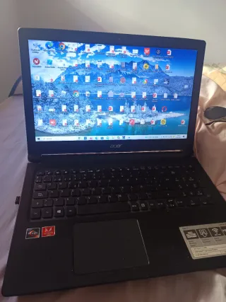 Ordenador portátil Acer Aspire negro