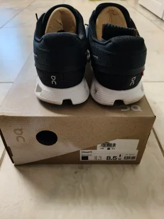 Scarpe uomo On Running nere taglia 42