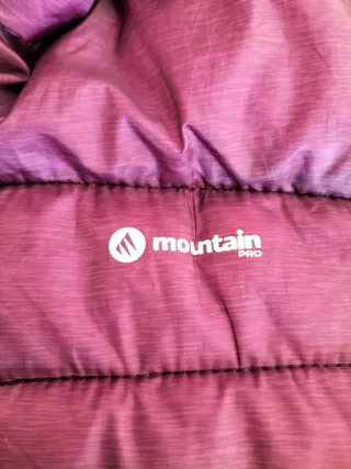 Anorak Mountain Talla S Morado