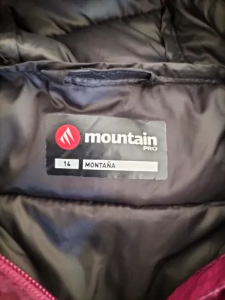Anorak Mountain Talla S Morado