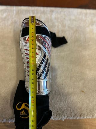 Espinilleras Adidas Talla M. Infantiles