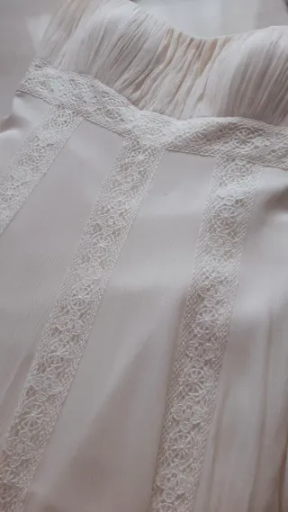 Vestido de Novia Novia d'Art con enaguas y aro.