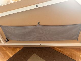 Mesa de estudio Ikea Bekant madera y metal