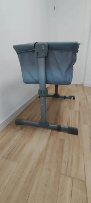 Minicuna Chicco gris