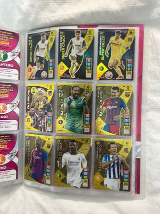 Álbum Adrenalyn XL LaLiga Santander 21-22 completo