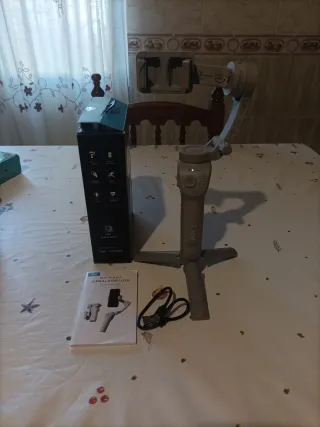 Tokai M01 Gimbal Estabilizador Móvil