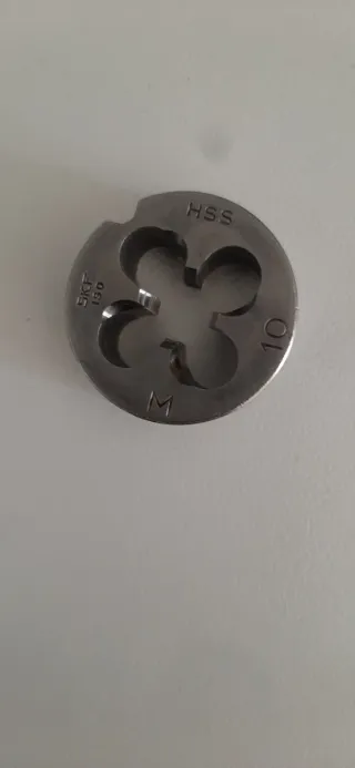 Filiera tonda SKF M10 HSS