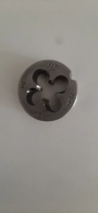 Filiera tonda SKF M10 HSS