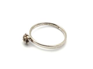 sortija plata 925mm con piedra con circonita