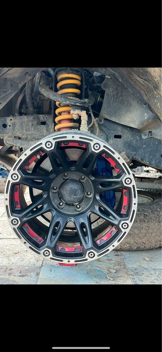 Neumáticos BFGoodrich 285/75 R17