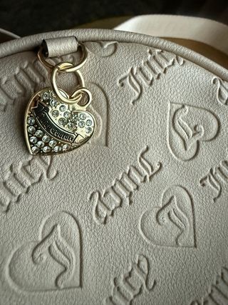 Mini mochila Juicy Couture beige