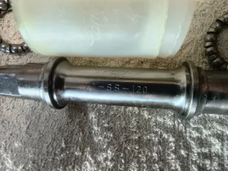 Eje Pedalier Campagnolo Nuovo Record Titanio