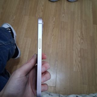 iPhone 13 128GB Rosa en caja + 2 Cables + Fundas