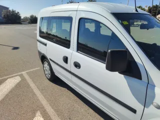 Opel Combo 2006