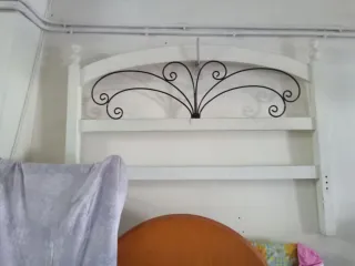 Cabecero de cama madera y metal