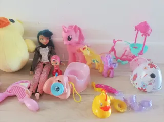 Lote de juguetes varios