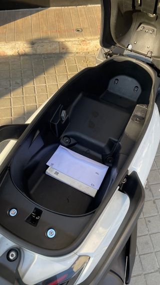 SYM MAXSYM 400 2022 10.000kms