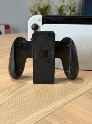 Nintendo Switch OLED Blanca + Accesorios