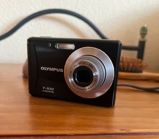 Cámara Olympus T-100 12MP