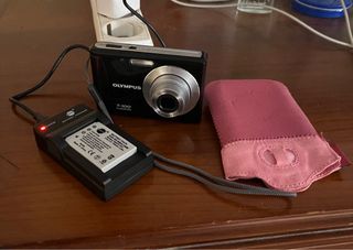 Cámara Olympus T-100 12MP