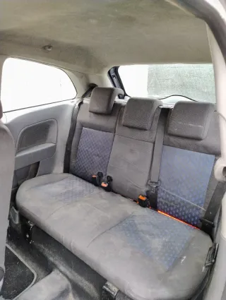 Cambio por caravana de igual valor ford Fiesta