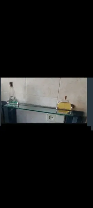 Estantería de baño cristal y metal