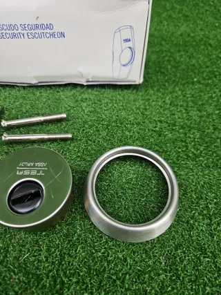 TESA Escudo Seguridad Acero Inoxidable