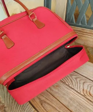 Bolso de mano y neceser grande viaje rojo
